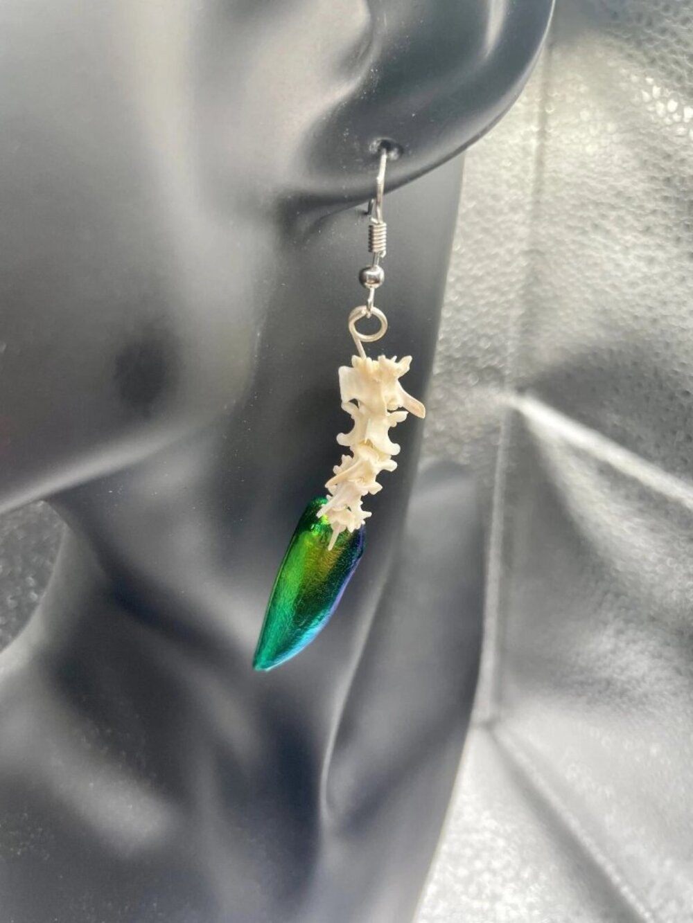 Vintage Jewel Beetle Wing & Rattlesnake Vertebrae Dangle Earrings for Costume